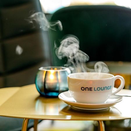 Motel One Висбаден Экстерьер фото