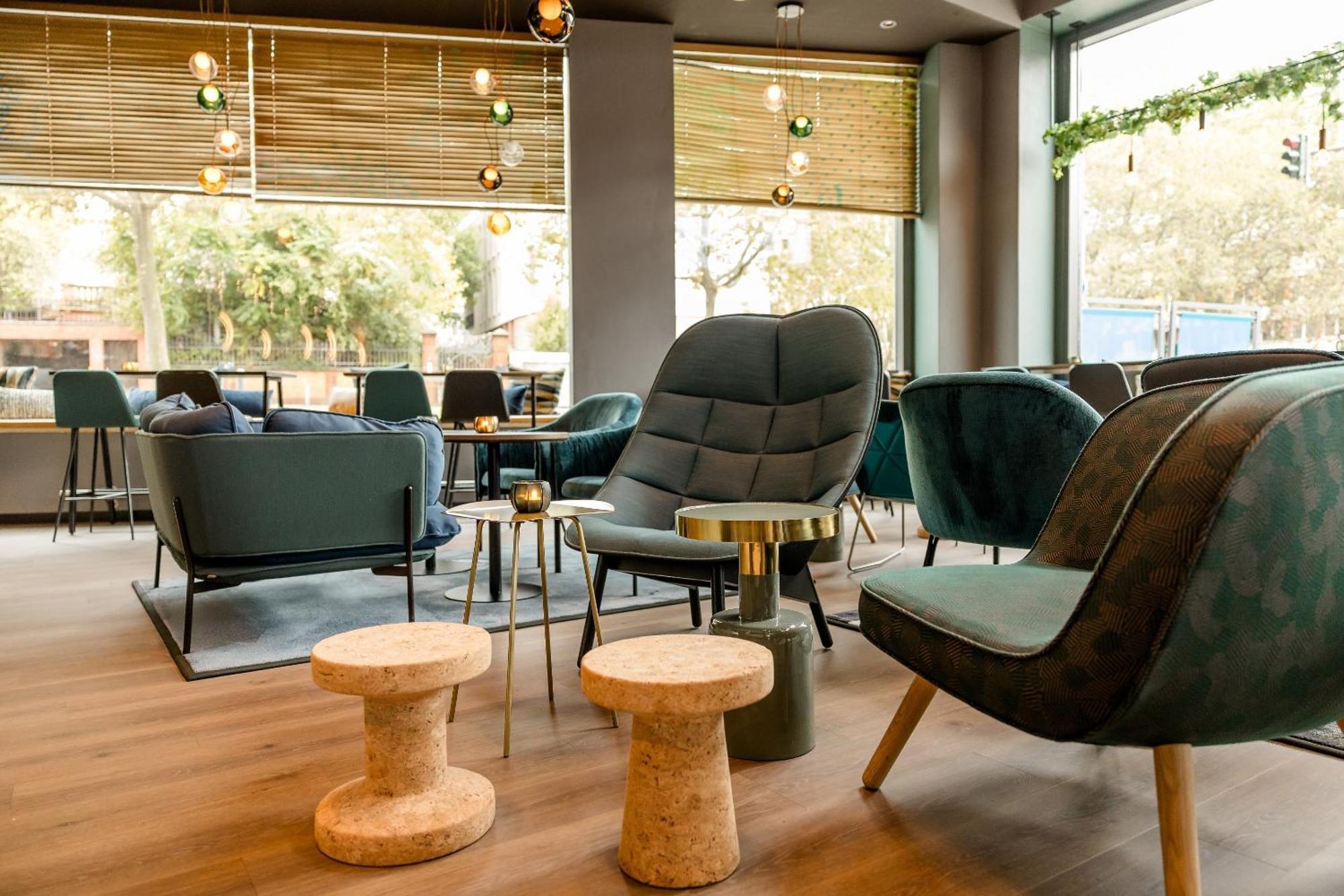Motel One Висбаден Экстерьер фото